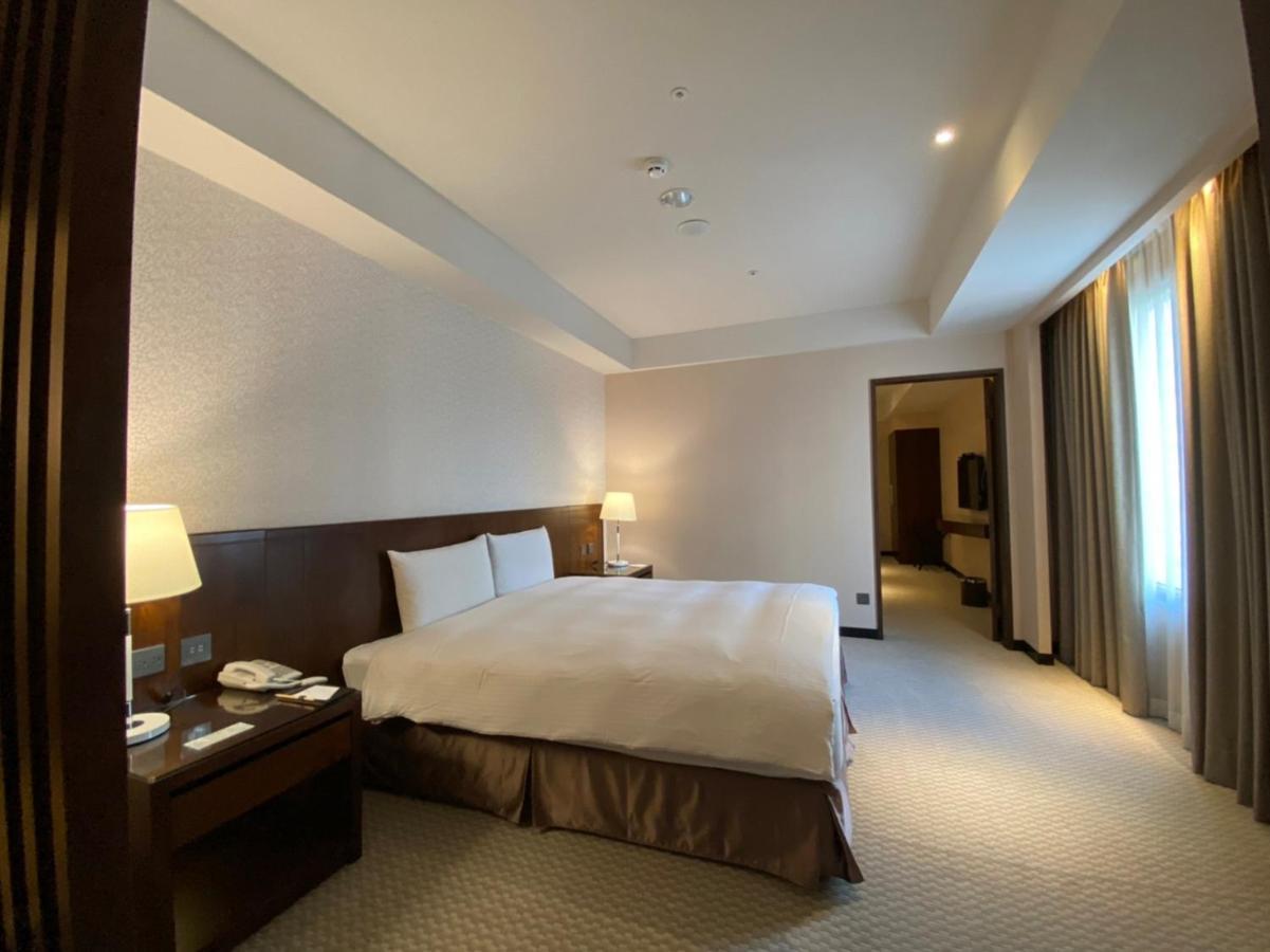 Lailai Hotel Taichung Exterior foto