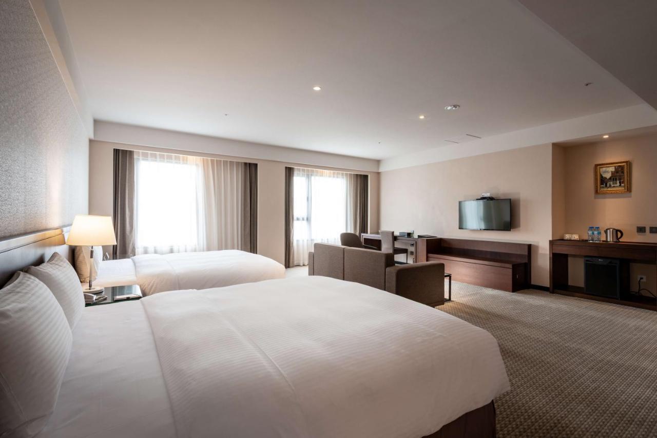 Lailai Hotel Taichung Exterior foto