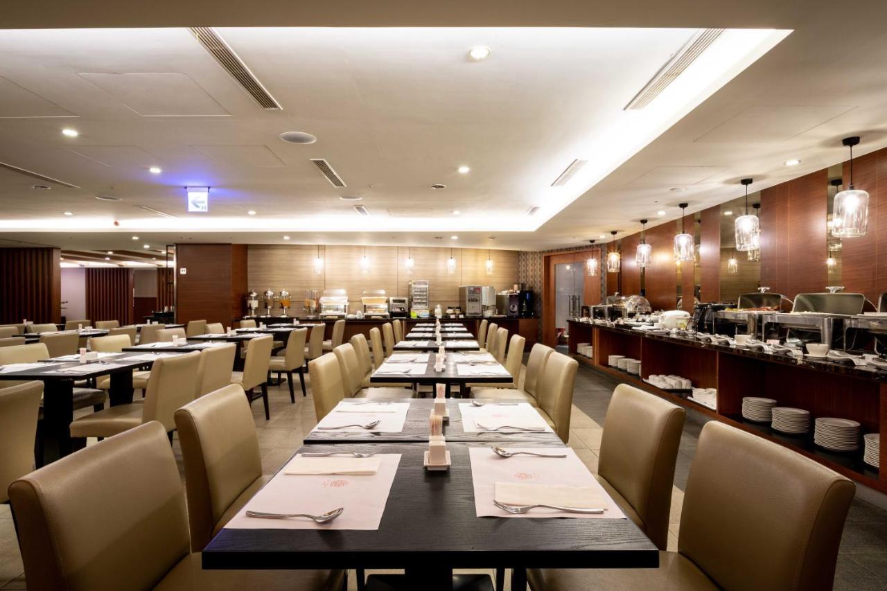 Lailai Hotel Taichung Exterior foto